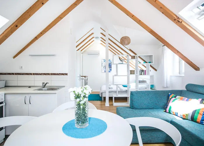 Tragos Lemon Tree Trogir