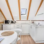 Tragos Lemon Tree Apartment Trogir
