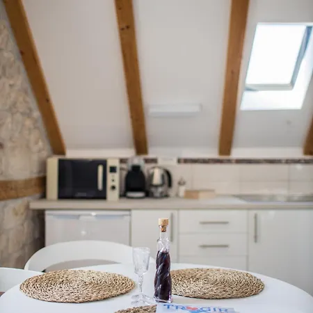 Tragos Lemon Tree Apartamento Trogir