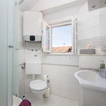 Tragos Lemon Tree トロギール