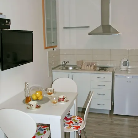 Tragos Lemon Tree Apartamento