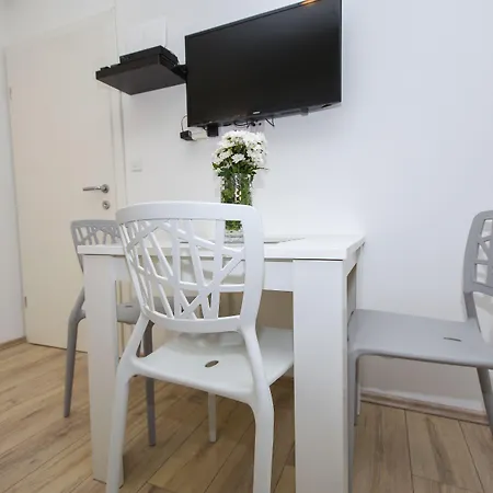 Апартаменти Tragos Lemon Tree Трогір