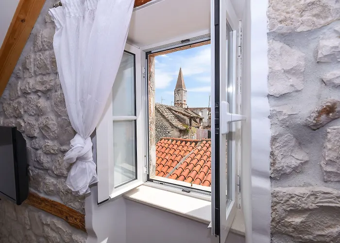 Apartment Tragos Lemon Tree