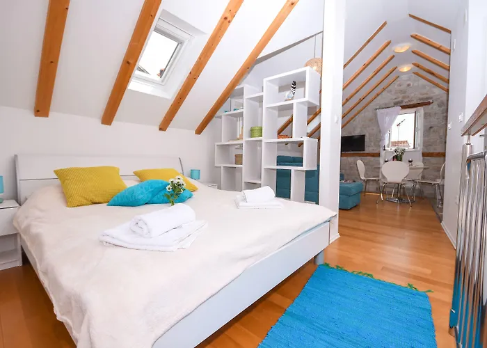 Tragos Lemon Tree Trogir