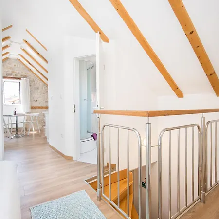 아파트 트라고스 레몬 트리 *